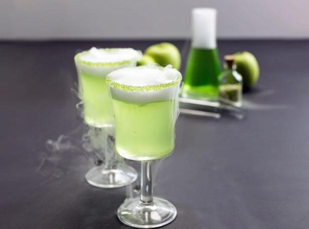 POISON APPLE COCKTAIL